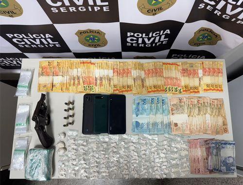 Homem é preso em flagrante por tráfico de drogas e posse ilegal de arma