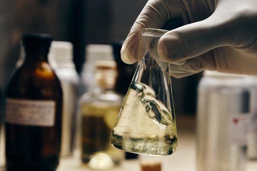 Ministério da Saúde amplia estoque de antídotos contra intoxicação por metanol