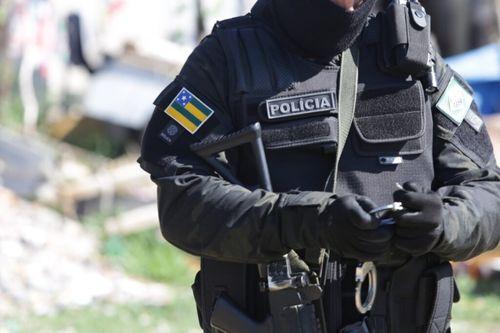 Advogada alagoana é presa em aeroporto de Aracaju por suspeita de fraudes com uso do nome do Judiciário