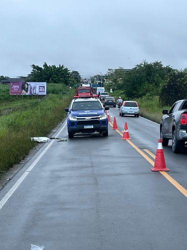 Mulher morre e homem fica ferido em acidente entre Itabaiana e Campo do Brito