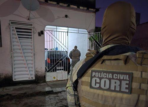 Duas mulheres são presas por aplicar golpe e furtar R$ 11 mil de idosa