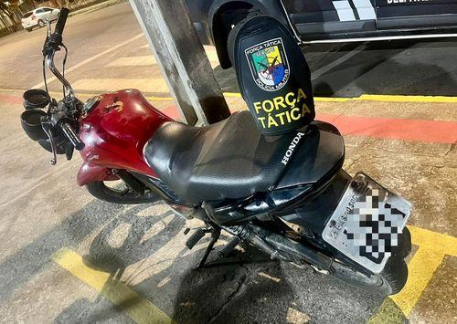Força Tática do 3º BPM prende dois suspeitos com moto adulterada em Itabaiana