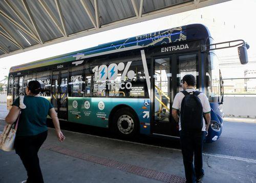Ônibus elétricos deixam de circular em Aracaju após decisão do TCE