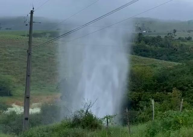 Nove municípios sergipanos ficam sem água após rompimento de adutora; saiba quais cidades


